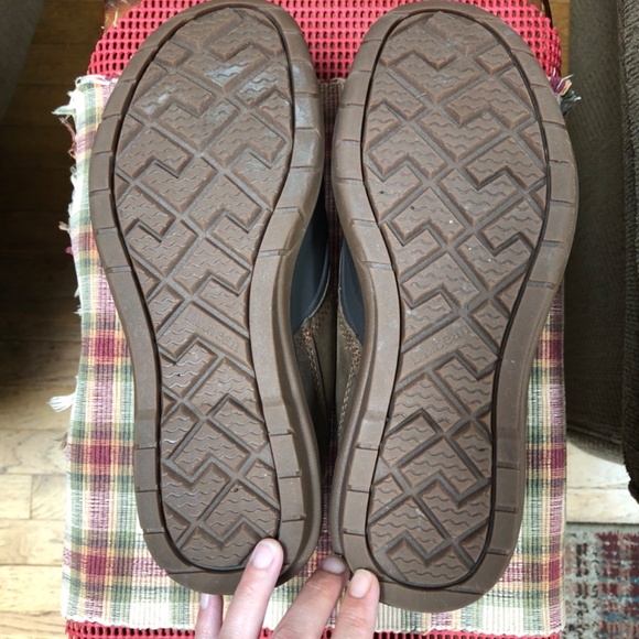 LL Bean Outdoors Shoes women’s 7.5 (medium width) - Picture 4 of 9
